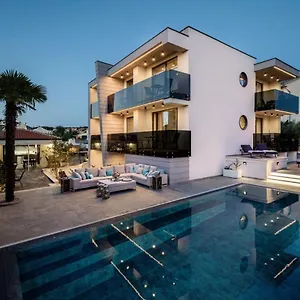 Luxury In Curiera Gasthof Malinska